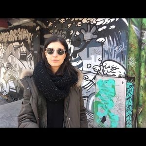 Meet your Posher, Alexandra